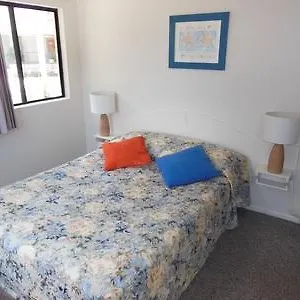 Hospital Grove 3* Nambour